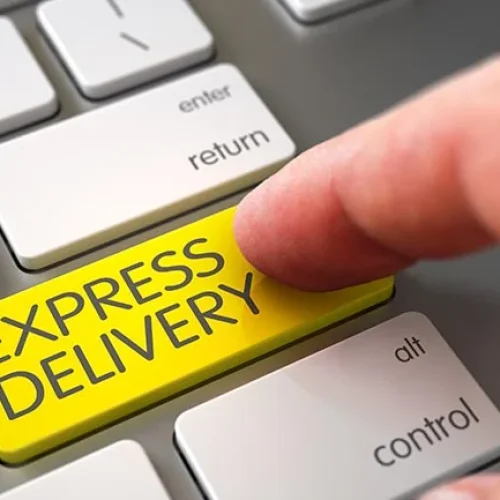 hot-shot-trucking-delivery hot-shot-trucking-delivery